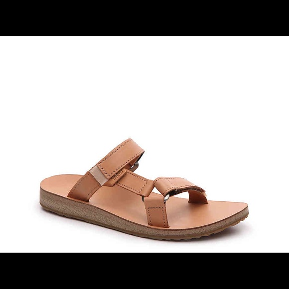 tan leather tevas